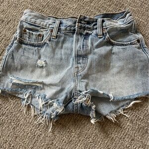 Levi’s shorts
